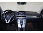 Volvo V70 T4 Inscription Edition - AUTOMAAT - Schuif/kanteldak - bi-xenon koplampen - Verwarmde voorstoelen - Lederen bekleding - Parkeersensoren voor & achter - Geventileerde voorstoelen - Cruise control - Navigatie - Volvo On Call - Standkachel - 17' LMV