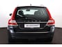Volvo V70 T4 Inscription Edition - AUTOMAAT - Schuif/kanteldak - bi-xenon koplampen - Verwarmde voorstoelen - Lederen bekleding - Parkeersensoren voor & achter - Geventileerde voorstoelen - Cruise control - Navigatie - Volvo On Call - Standkachel - 17' LMV