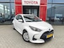 Toyota Yaris 1.5 Hybrid 115 Active Navigatie + Apple Carplay | Stoelverwarming | Allseasons