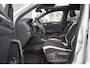 Volkswagen T-Roc 1.5 TSI Sport R-line | Pano | Trekhaak | Virtual Dash |