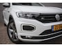Volkswagen T-Roc 1.5 TSI Sport R-line | Pano | Trekhaak | Virtual Dash |