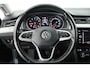Volkswagen Passat Variant 1.5 TSI 150pk DSG Business Trekhaak Navigatie Adaptive Cruise