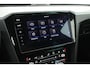 Volkswagen Passat Variant 1.4 TSI PHEV 218pk GTE Business Trekhaak Camera Panoramadak Leder Stoelverwarming Keyless Virtual Cockpit Navigatie