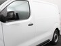 Opel Vivaro-e L2 75 kWh Connect pack | 3p | Navigatie | Apple Carplay/Android Auto | Dab | Cruise control | Camera | Parkeer sensoren | Digitaal dashboard | Automatische Airco