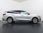 Ford Focus Wagon T 125PK Hybride Trekhaak Navi Camera LED Dual-ECC Keyless FordPass-ConnectStoel+Stuur+Voorruitverwarming Apple Carplay Android Auto Cruise Control Pdc Titanium Style DAB Bluetooth Lmv 17" Ecc GSM Draadloos Opladen Led Privacy Glas Isofix Lane Assist Keyless Licht-/regensensor Origineel Nederlandse Auto € 34.000 nieuw