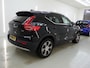 Volvo XC40 2.0 B4 Inscription | Adaptieve Cruise Control | Lederen Bekleding | Stoel-/Stuurverwarming | Parkeercamera | Trekhaak | Apple CarPlay & Android Auto | Navigatie |