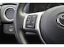 Toyota Yaris 1.0 VVT-i Aspiration | Airco | Trekhaak | Navigatie | Camera | APK |