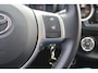 Toyota Yaris 1.0 VVT-i Aspiration | Airco | Trekhaak | Navigatie | Camera | APK |
