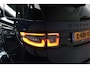 Land Rover Discovery Sport P300e 1.5 R-Dynamic SE | Trekhaak | Panoramadak | Leder