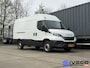 IVECO Daily 35S14V A8 Cruise Control • Automaat • Apple Carplay • W3520L L3H2 • 2.3L 140pk • Trekhaak • Standplaats: Almkerk