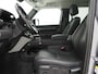 Land Rover Defender 110 2.0 P400e Urban Look | Panoramadak | Explorer Pack | Sidesteps | Meridian | 360 | Keyless | Trekhaak