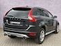 Volvo XC60 2.0 T5 R-Design | Trekhaak | Leder | Keurig onderhouden, zie tekst | Navigatie | Parkeersensoren V+A | High Performance audio |