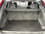 Volvo XC60 2.0 T5 R-Design | Trekhaak | Leder | Keurig onderhouden, zie tekst | Navigatie | Parkeersensoren V+A | High Performance audio |