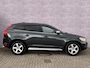 Volvo XC60 2.0 T5 R-Design | Trekhaak | Leder | Keurig onderhouden, zie tekst | Navigatie | Parkeersensoren V+A | High Performance audio |