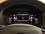 Skoda Karoq 1.5 TSI DSG 4x4 Sportline Business | 1800KG Trekgewicht | Carplay | Sportstoelen | Camera