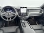 Volvo XC60 T6 Recharge Plus Black Edition | 21" | Geventileerd Nappa | Stoelventilatie | Trekhaak | Head-Up | Panoramadak | Harman Kardon | 360 Camera | Full LED | Adaptieve Cruise | BLIS