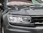 Volkswagen Tiguan 1.4 TSI 150 pk DSG ACT Comfortline Business | Panorama Dak | Trekhaak | Ergostoel | Stoelverwarming | Elektrische Klep | ACC | Climat Control | Navigatie | 17" LM |