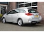 Toyota Auris 1.8 Hybrid Dynamic | Trekhaak | Camera | Top onderhouden |
