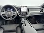 Volvo XC60 T6 Recharge Plus Black Edition | 21" | Geventileerd Nappa | Stoelventilatie | Trekhaak | Head-Up | Panoramadak | Harman Kardon | 360 Camera | Full LED | Adaptieve Cruise | BLIS