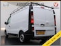 Renault Trafic DCI 126PK 3-Pers. EURO 6 Trekhaak Navi Airco Cruise Control Imperial Bluetooth Pdc Comfort Energy Achterdeuren Schuifdeur Betonplex Vloer Inbouwkasten 1.6dCi T29 L1H1 1e Eigenaar 2.000KG Trekgewicht Origineel Nederlandse Bus