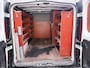 Renault Trafic DCI 126PK 3-Pers. EURO 6 Trekhaak Navi Airco Cruise Control Imperial Bluetooth Pdc Comfort Energy Achterdeuren Schuifdeur Betonplex Vloer Inbouwkasten 1.6dCi T29 L1H1 1e Eigenaar 2.000KG Trekgewicht Origineel Nederlandse Bus