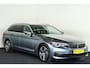 BMW 5-Serie Touring 520i / LED / Leder / CarPlay / Trekhaak / Cam