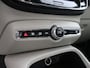Volvo XC40 T4 PLUG-IN HYBRID MOMENTUM LEDER STOELVERWARMING NAVI PARK ASSIS
