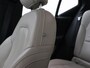 Volvo XC40 T4 PLUG-IN HYBRID MOMENTUM LEDER STOELVERWARMING NAVI PARK ASSIS