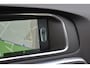 Volvo V40 T2 Kinetic | Automaat | Stoelverwarming | Navigatiesysteem | Regen sensor | Parkeersensoren voor + achter | Verwarmde voorruit