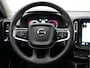 Volvo XC40 T4 Ultimate Dark PHEV 221pk Dealer O.H. | Trekhaak Af Fabriek | Panodak | Camera | Harman / Kardon | Lederen Sportstoelen Memory & Verwarmd | Keyless | Apple Carplay | Navigatie | DAB | Plug In Hybrid |