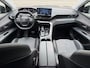 Peugeot 5008 1.2 PureTech Allure Pack Business Automaat | 7 persoons | Navigatie | Cruise | Camera | Climate | Virtual Cockpit.
