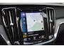 Volvo V60 B3 Inscription | Semi Elektrische Wegklapbare Trekhaak | Elektrische bedienbare voorstoelen  | Adaptive Cruise Control | Panoramadak | Parkeerverwarming | BLIS | Parkeersensoren voor + achter | Parkeercamera | Harman Kardon Premium Audio