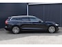 Volvo V60 B3 Inscription | Semi Elektrische Wegklapbare Trekhaak | Elektrische bedienbare voorstoelen  | Adaptive Cruise Control | Panoramadak | Parkeerverwarming | BLIS | Parkeersensoren voor + achter | Parkeercamera | Harman Kardon Premium Audio