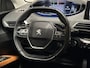 Peugeot 5008 1.2 PureTech Sport 7 Persoons Automaat (APPLE CARPLAY, BRUIN LEDER, 360 CAMERA, ADAPTIVE CRUISE, SPORTSTOELEN, GETINT GLAS, LANE ASSIST, NIEUWSTAAT)
