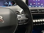Peugeot 5008 1.2 PureTech Sport 7 Persoons Automaat (APPLE CARPLAY, BRUIN LEDER, 360 CAMERA, ADAPTIVE CRUISE, SPORTSTOELEN, GETINT GLAS, LANE ASSIST, NIEUWSTAAT)