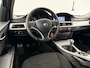 BMW 3-Serie 318i Business Line | Clima | Cruise | Navi | Parkeersens. | Trekhaak | NAP