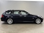 BMW 3-Serie 318i Business Line | Clima | Cruise | Navi | Parkeersens. | Trekhaak | NAP