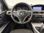 BMW 3-Serie 318i Business Line | Clima | Cruise | Navi | Parkeersens. | Trekhaak | NAP