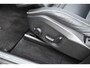 Volvo XC90 T8 Recharge AWD Ultra Dark | Luchtvering | Harman Kardon Premium Audio | Google Infotainment | Stoelverwarming | Stuurwielverwarming | 360° Parkeercamera | Parkeersensoren voor + achter | Semi-Electrische Wegklapbare trekhaak