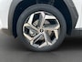 Hyundai Tucson 1.6 T-GDI 265pk PHEV Comfort Smart 4WD | Climate | Camera | Carplay | Keyless | Navigatie | Full - Led | Elek. Klep | Winterpakket | 19" Lichtmetaal | Krell Audio | Digitale Cockpit | Parkeer Assistent | Adapt. Cruisecontrol