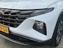Hyundai Tucson 1.6 T-GDI 265pk PHEV Comfort Smart 4WD | Climate | Camera | Carplay | Keyless | Navigatie | Full - Led | Elek. Klep | Winterpakket | 19" Lichtmetaal | Krell Audio | Digitale Cockpit | Parkeer Assistent | Adapt. Cruisecontrol