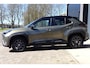 Toyota Yaris Cross 1.5 Hybrid Explore Trekhaak Rijklaarprijs! | 12 Maanden Garantie | Onderhoudsbeurt | Nieuwe APK | Mobiliteitservice |
