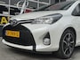 Toyota Yaris 1.3 VVT-i Dynamic - Navigatie I Sport velgen I Xenon I Achteruitrij Camera I Sport pakket I Dealer onderhouden