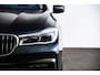 BMW 7-Serie 750i xDrive High Executive M Sport - schuif/kanteldak - Head up - stoelverwarming/massage/ventilatie voor en achter - Harman kardon - Surround View - BMW Laserlight - Comfort Access - Soft close -