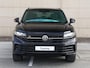 Volkswagen Touareg R Edition 3.0 eHybrid 462 PK | 22" inch velgen | Lederen bekleding | Nightvision | Luchtvering | Trekhaak |