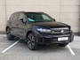 Volkswagen Touareg R Edition 3.0 eHybrid 462 PK | 22" inch velgen | Lederen bekleding | Nightvision | Luchtvering | Trekhaak |