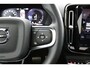 Volvo XC40 T5 Recharge R-Design | Panoramadak | Trekhaak | Camera | Adaptieve cruise control | Stoel en stuurwielverwarming | Parkeersensoren voor en achter | LED |