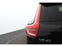 Volvo XC40 T5 Recharge R-Design | Panoramadak | Trekhaak | Camera | Adaptieve cruise control | Stoel en stuurwielverwarming | Parkeersensoren voor en achter | LED |
