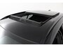 Volvo XC40 T5 Recharge R-Design | Panoramadak | Trekhaak | Camera | Adaptieve cruise control | Stoel en stuurwielverwarming | Parkeersensoren voor en achter | LED |