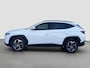 Hyundai Tucson 1.6 T-GDI 265pk PHEV Comfort Smart 4WD | Climate | Camera | Carplay | Keyless | Navigatie | Full - Led | Elek. Klep | Winterpakket | 19" Lichtmetaal | Krell Audio | Digitale Cockpit | Parkeer Assistent | Adapt. Cruisecontrol